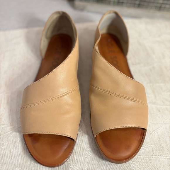 Sole Society Colvan Cut Out Soft Leather Upper Sandals, Tan, Size 9. Pre-owned. - Picture 2 of 11
